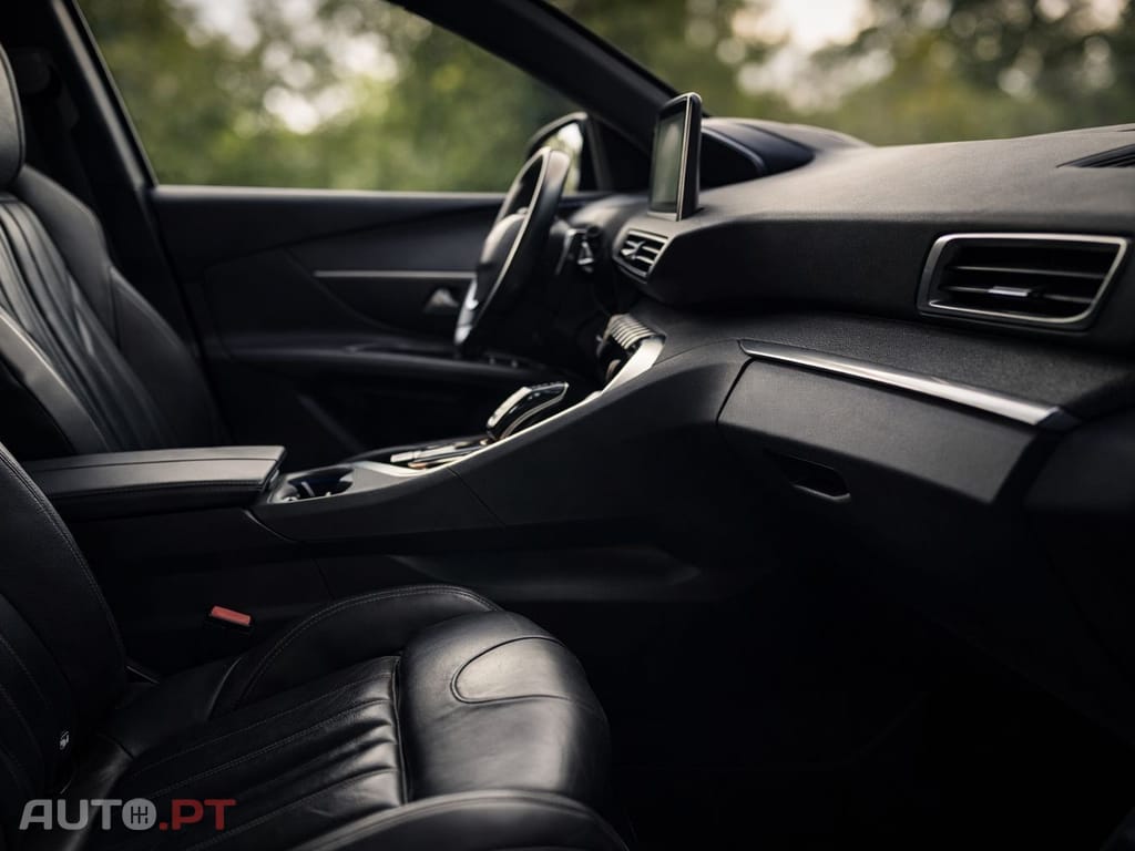 Peugeot 3008 1.6 BlueHDi GT Line EAT6