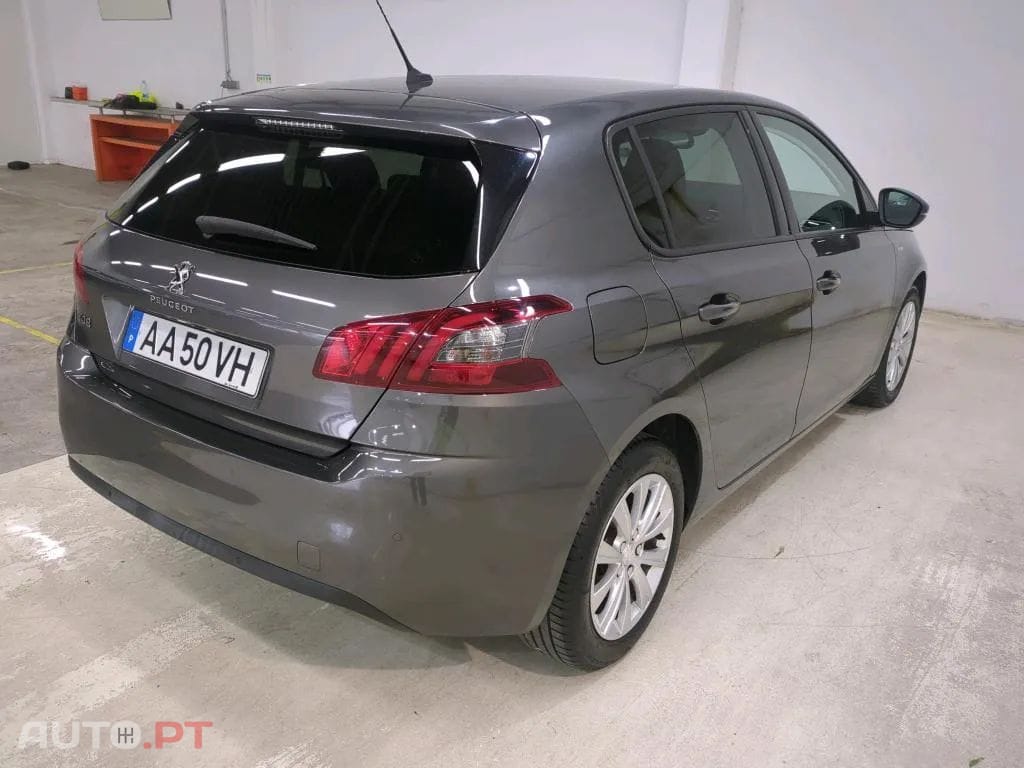 Peugeot 308 1.5 BlueHDi Style