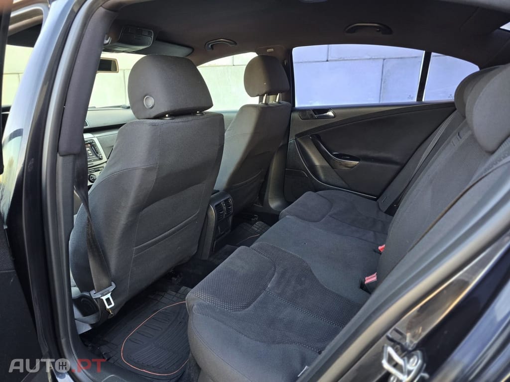 Volkswagen Passat 2.0 TDI Confortline