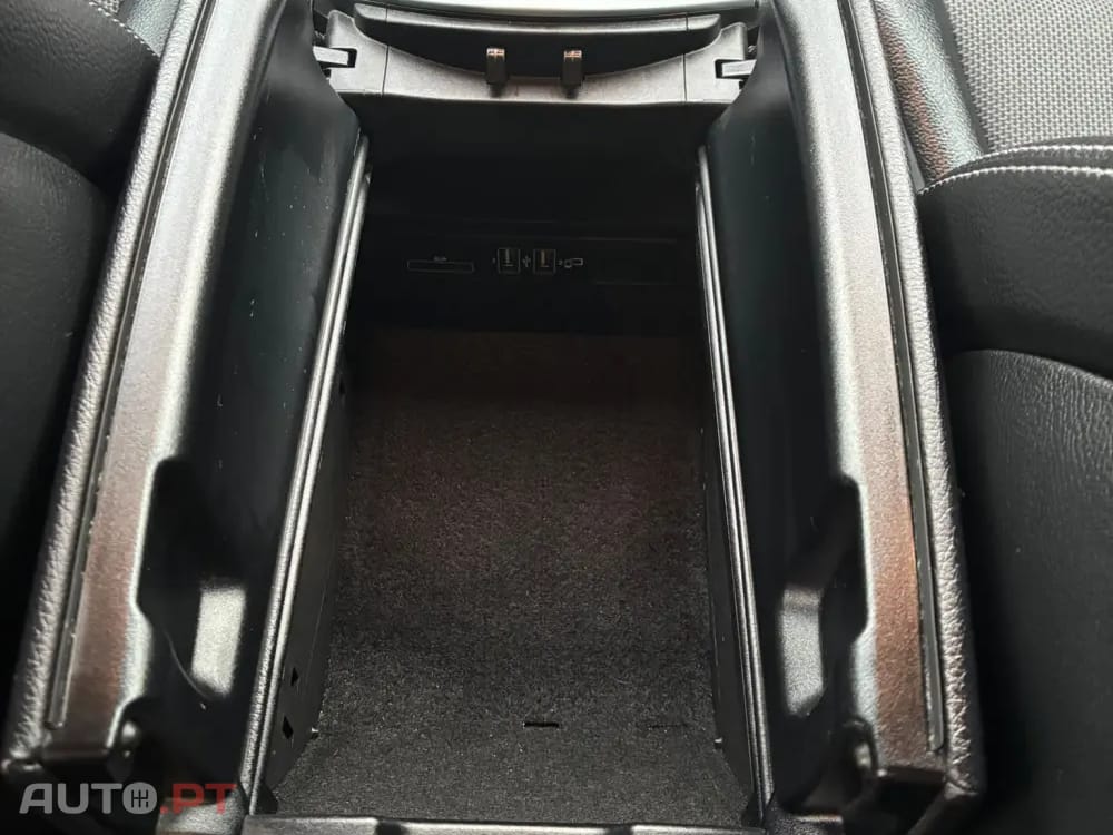 Mercedes-Benz C 300 C300 de hibrido plu-in