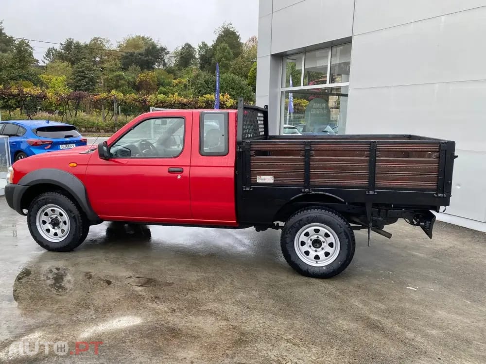 Nissan Pick Up 2.5 TD KC