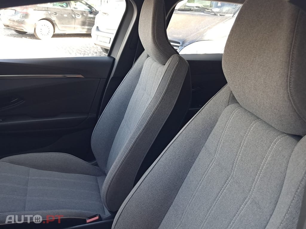 Renault Mégane E-Tech EV60 220hp optimum charge Equilibre