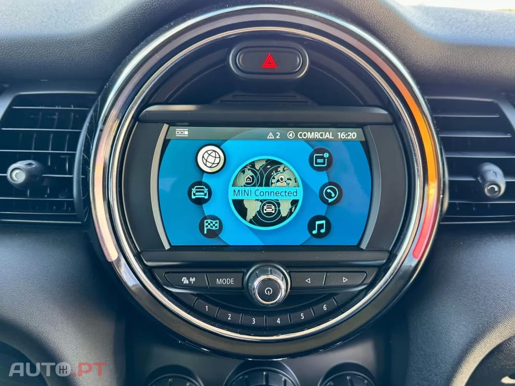 MINI Cooper Cooper SD Auto