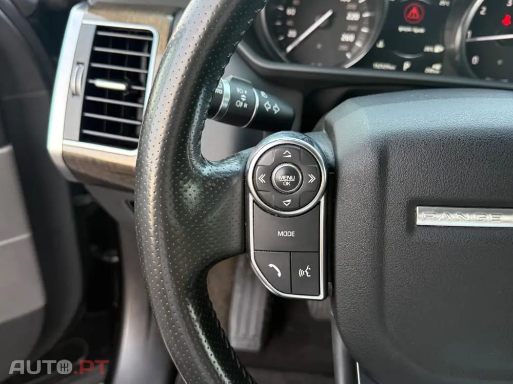 Land Rover Range Rover Sport HSE