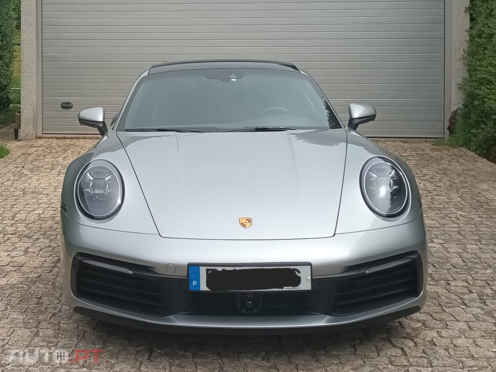 Porsche 911 992