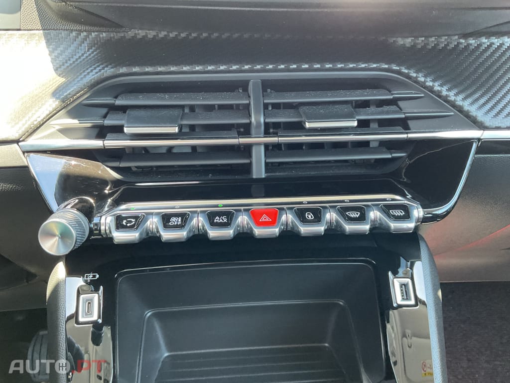 Peugeot 2008 1.2 PureTech Active