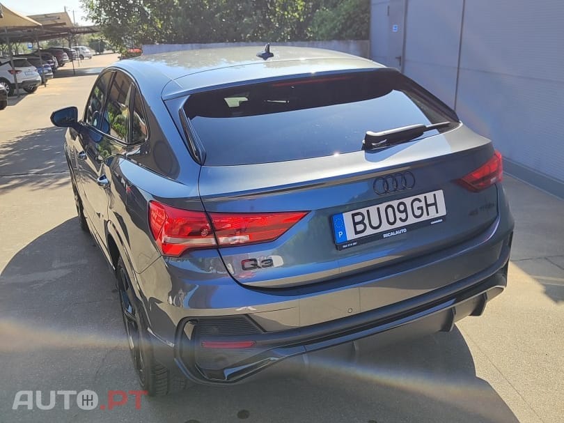 Audi Q3 45 TFSIe S line S tronic
