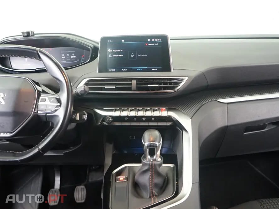 Peugeot 3008 1.2 PureTech Allure Pack