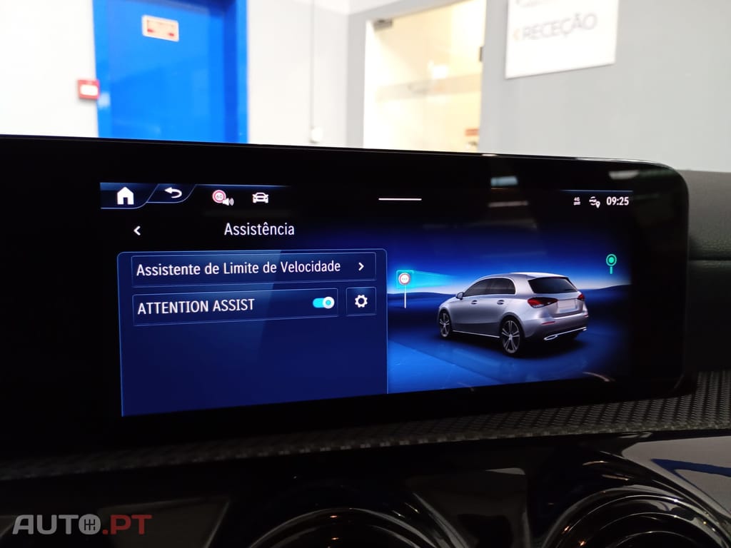 Mercedes-Benz A 250 e