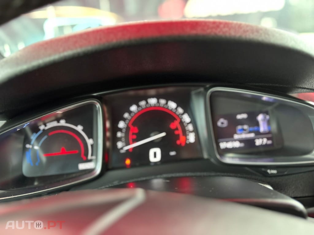 Citroen DS5 2.0 HDi Hybrid4 So Chic CMP6 88g