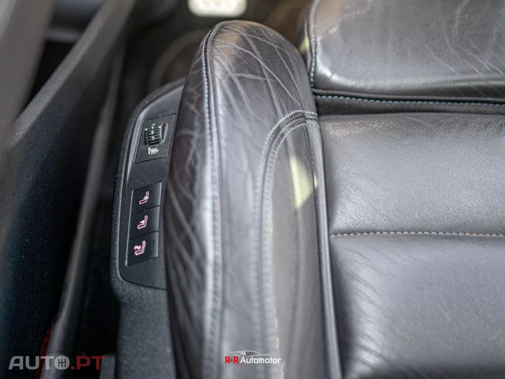 Citroën DS5 2.0 HDi Hybrid4 Sport Chic CMP6 — fotografia 18