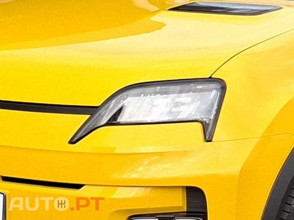 Renault 5 EV52 techno 150 cv autonomia comfort