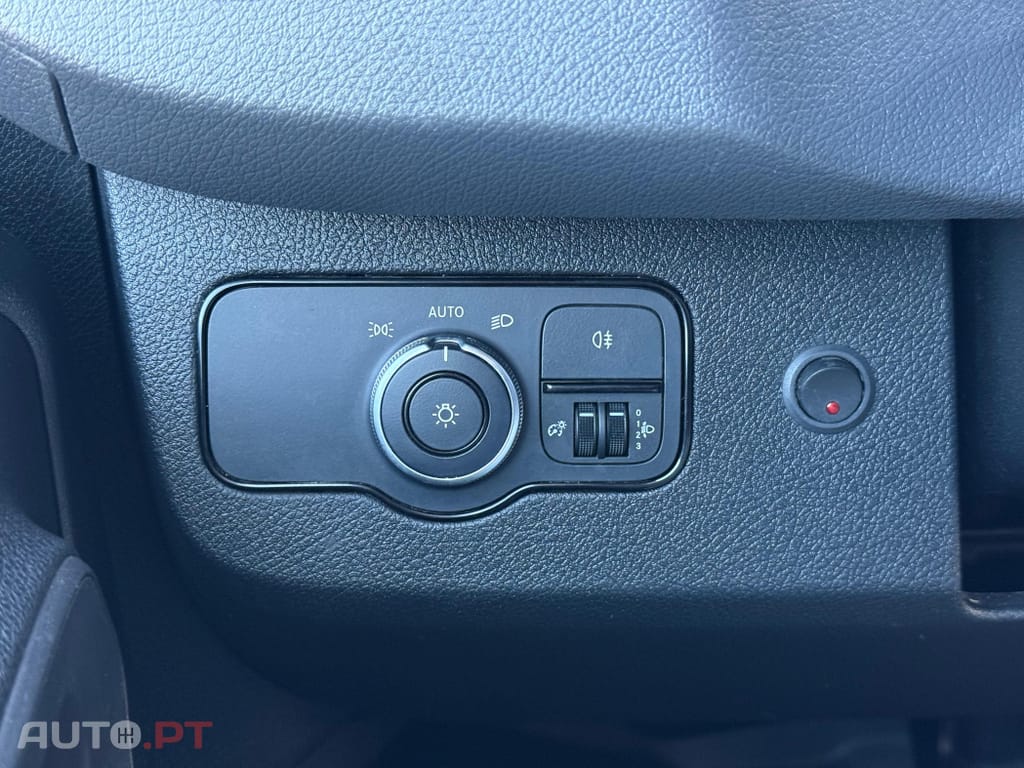 Mercedes-Benz Sprinter Outro