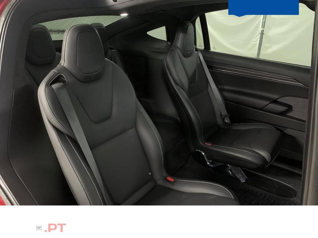 Tesla Model X Plaid AWD
