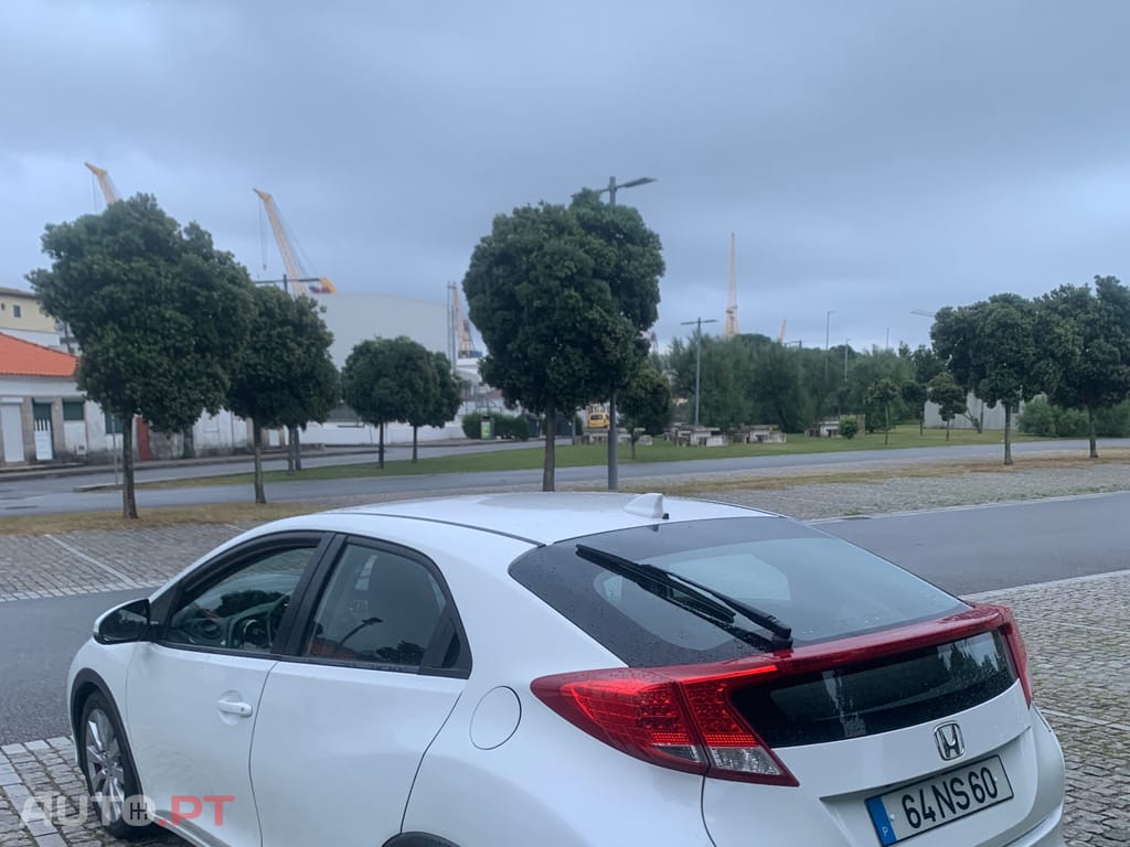Honda Civic 1.4 gasolina