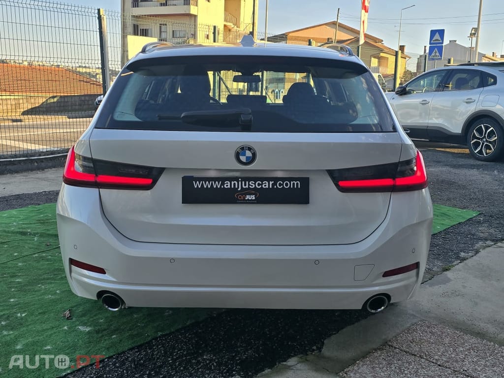 BMW 318 Serie 3 Touring Auto XLine