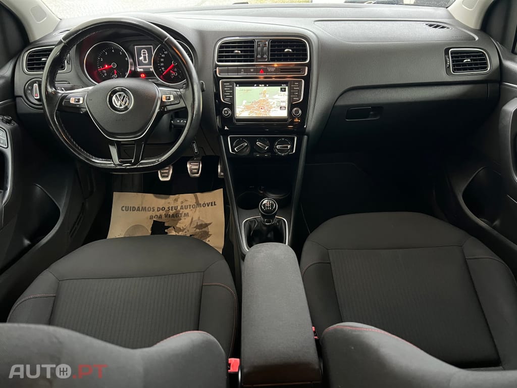 Volkswagen Polo 1.0 Confortline