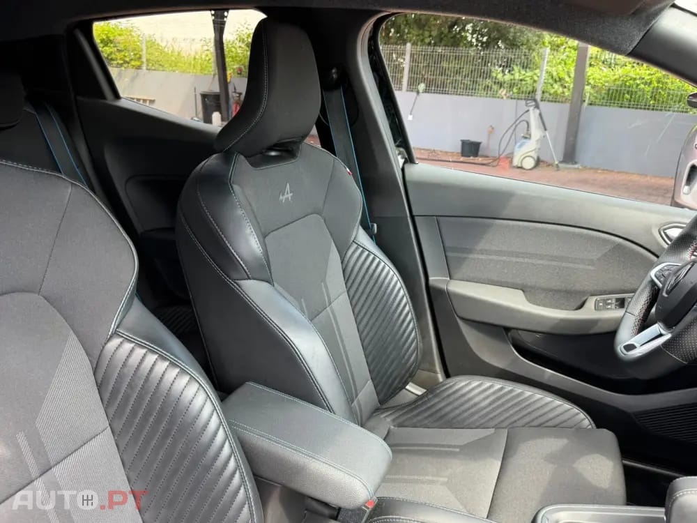 Renault Clio 1.6 E-Tech Full Hybrid Esprit Alpine