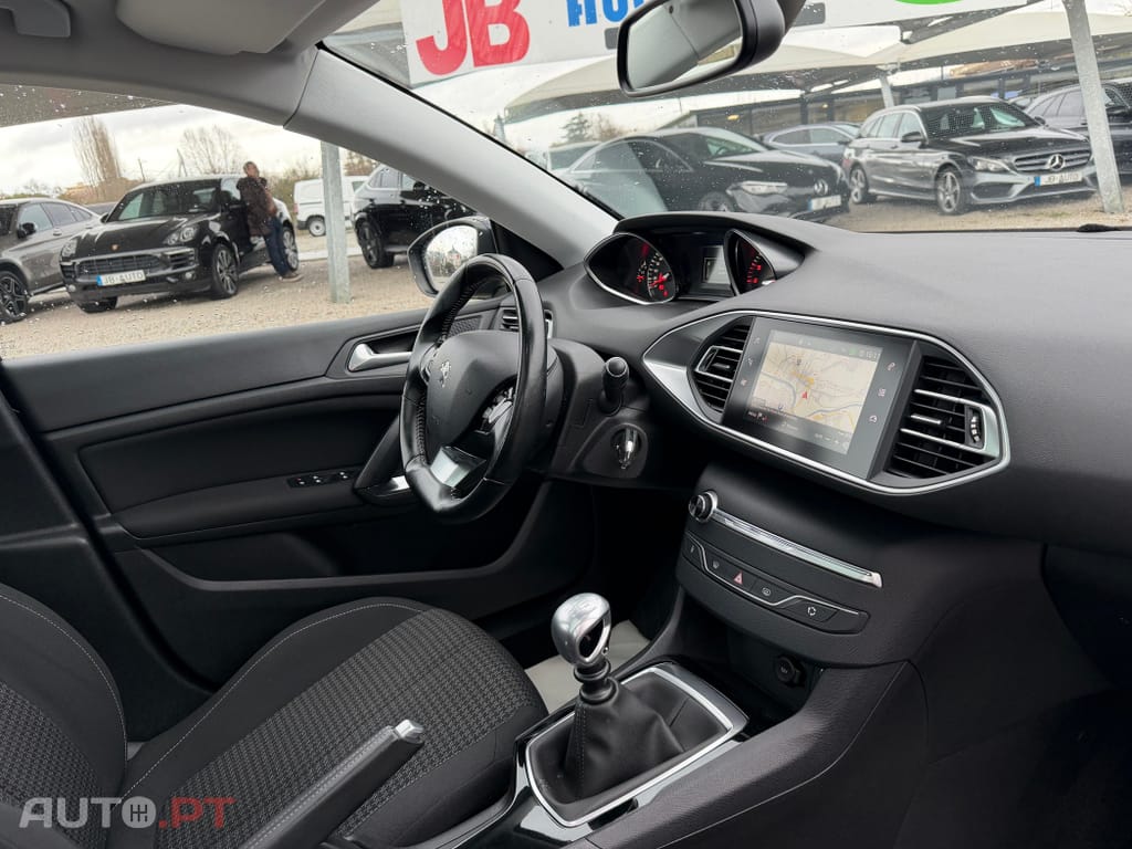 Peugeot 308 SW 1.6 BlueHDi Style