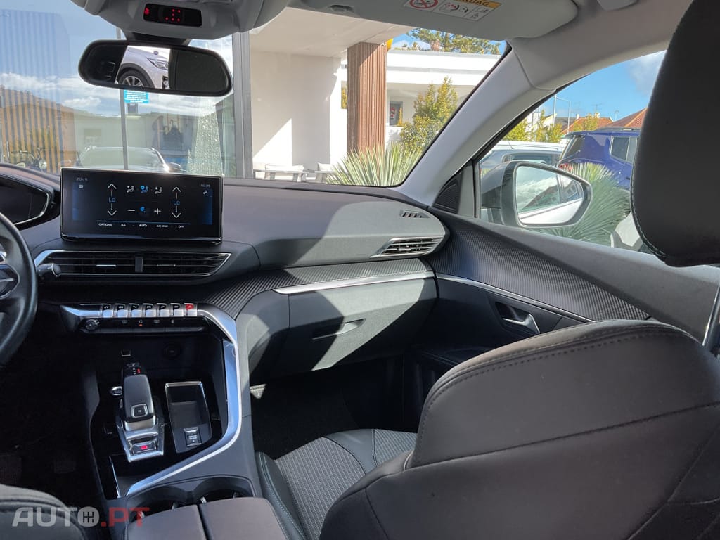 Peugeot 5008 1.5 BlueHDi Allure Pack EAT8