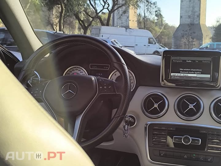 Mercedes-Benz A 180 Urban STYLE