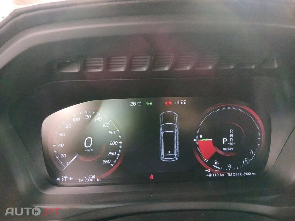 Volvo XC90 2.0 T8 PHEV R-Design AWD