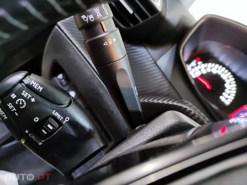 Peugeot 208 PureTech 100 Style