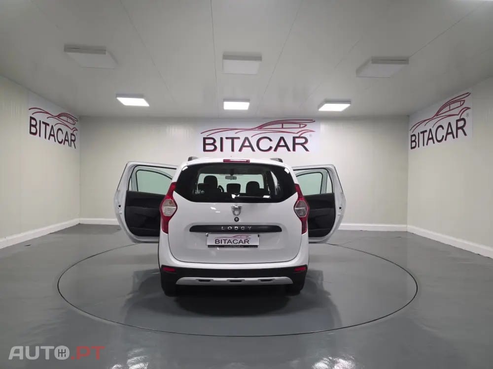 Dacia Lodgy 1.2 STEPWAY