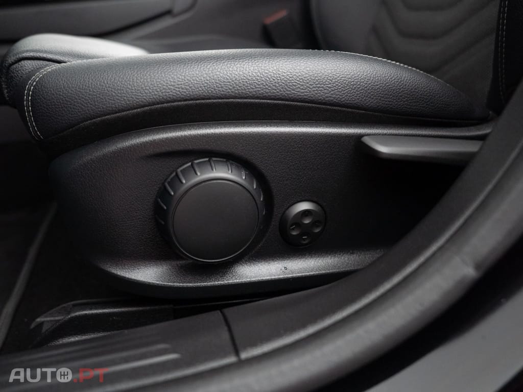 Mercedes-Benz A 250 e