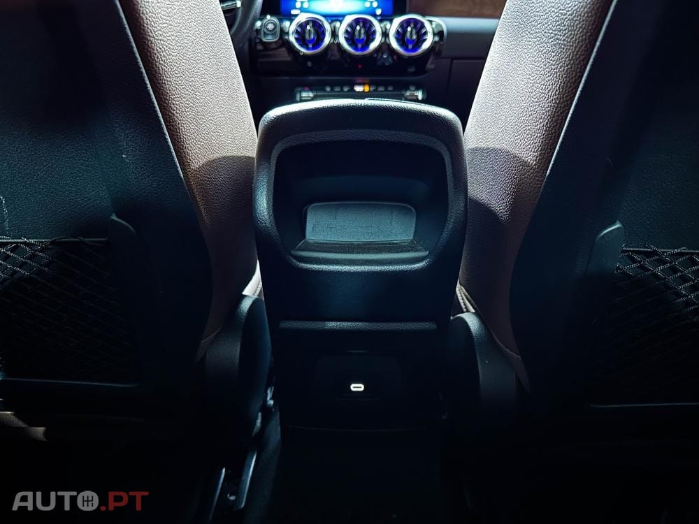 Mercedes-Benz CLA 200 7G-DCT AMG Line Advanced Plus