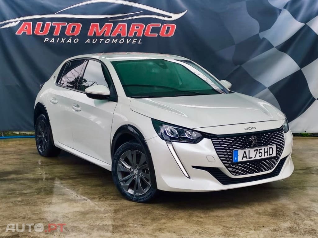 Peugeot E-208 50 kWh Allure