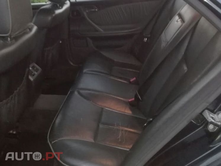 Mercedes-Benz E 270 CDi Avantgarde