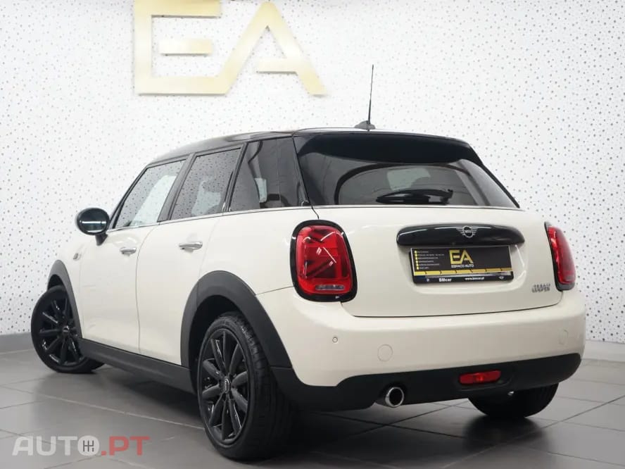 MINI Cooper Auto
