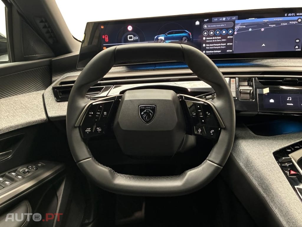 Peugeot 5008 1.2 Hybrid Allure e-DCS6