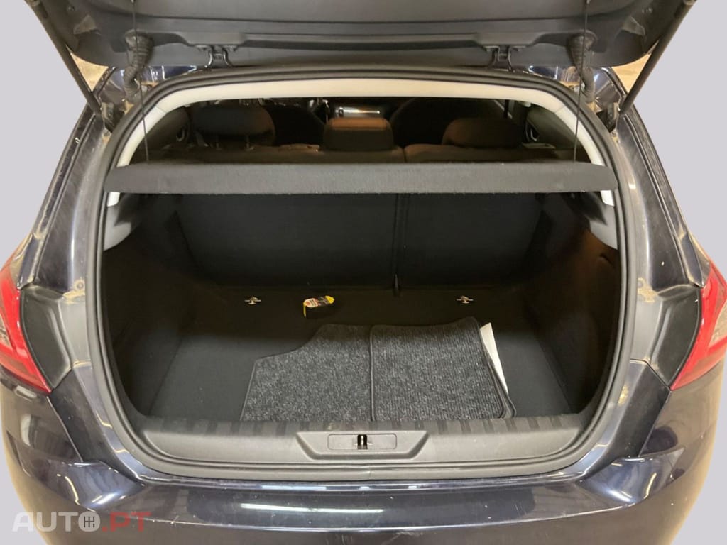 Peugeot 308 1.2 PureTech Style