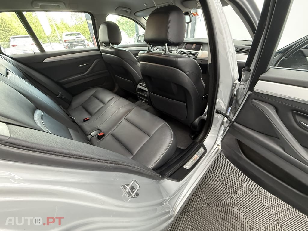 BMW 525 d Line Luxury Auto