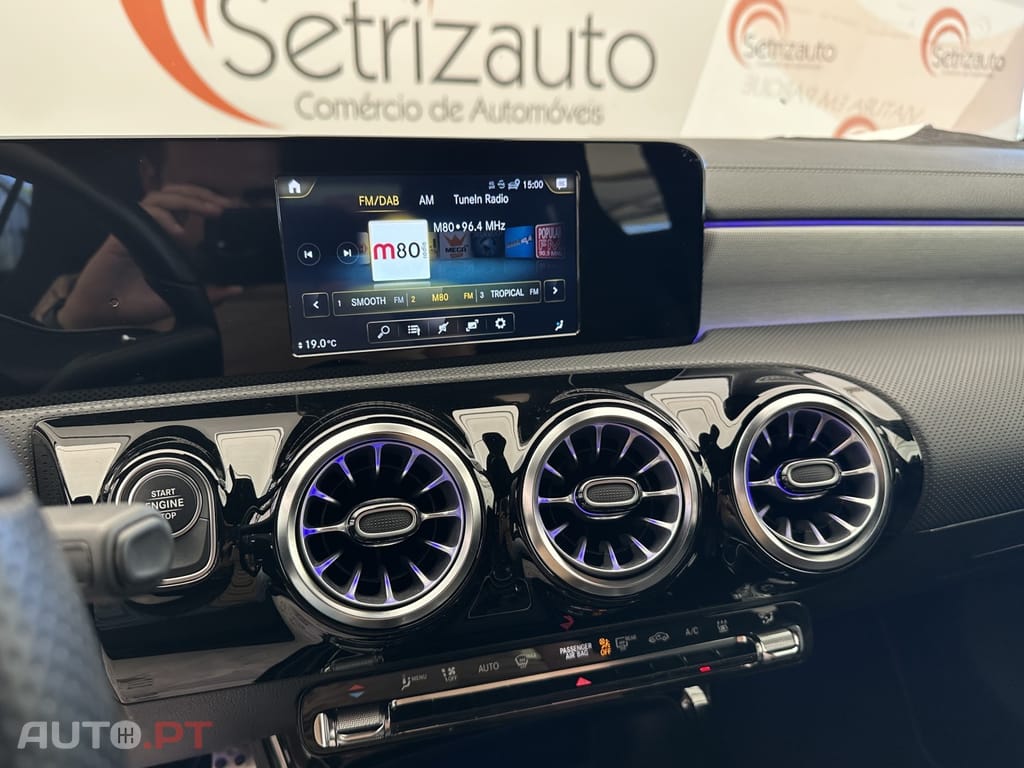 Mercedes-Benz A 250 e 8G-DCT AMG Line