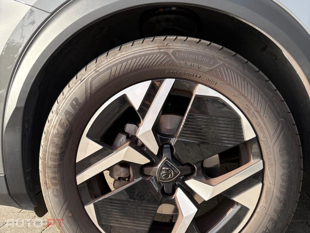 Peugeot 2008 1.2 PureTech Allure