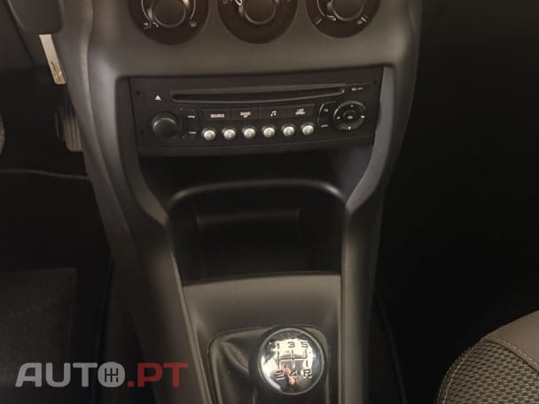 Citroen C3 1.0 PureTech Attraction