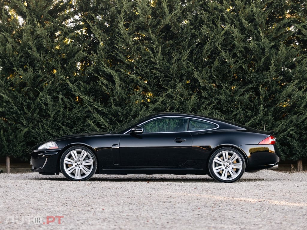 Jaguar XK XKR 5.0 V8