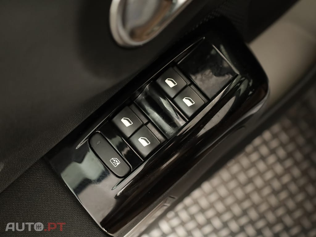 Citroen C3 C3 1.2 PureTech C-Series