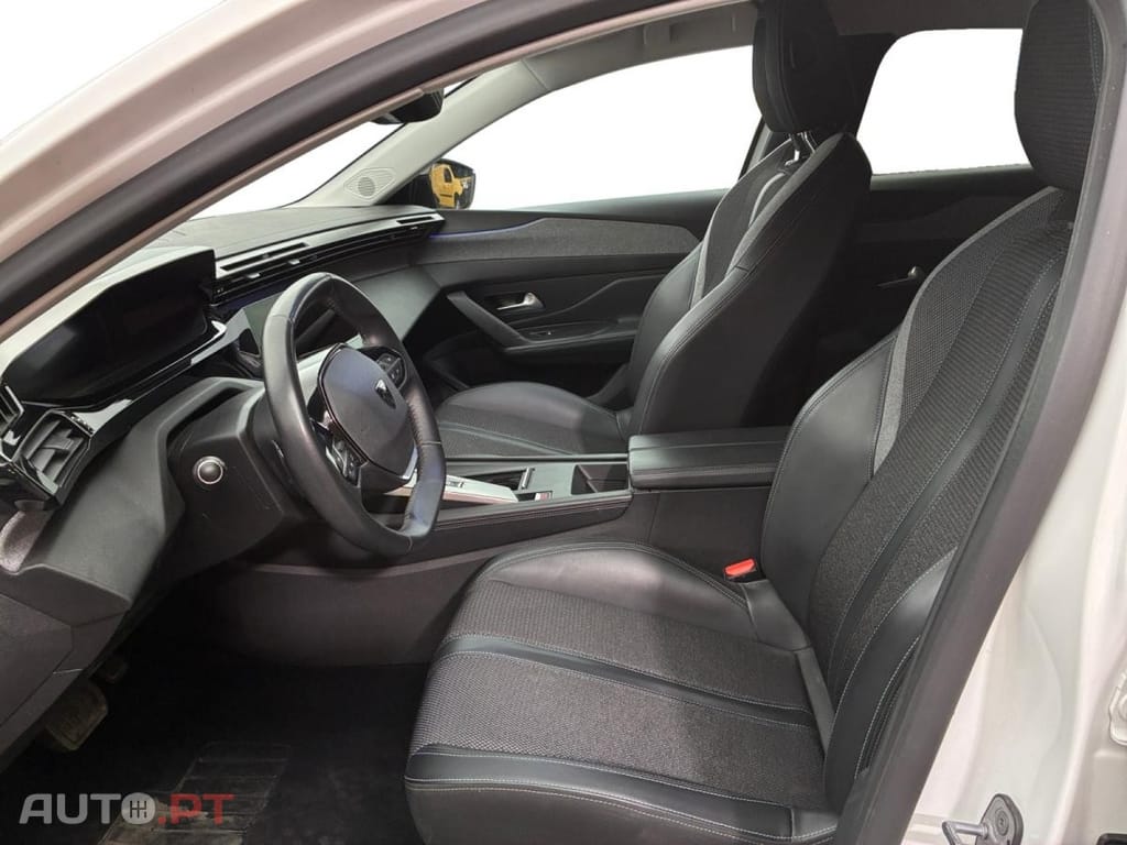 Peugeot 308 1.6 Hybrid Allure e-EAT8