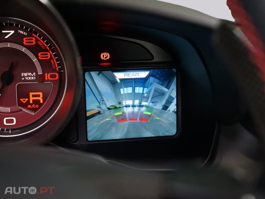 Ferrari F8 CARBON