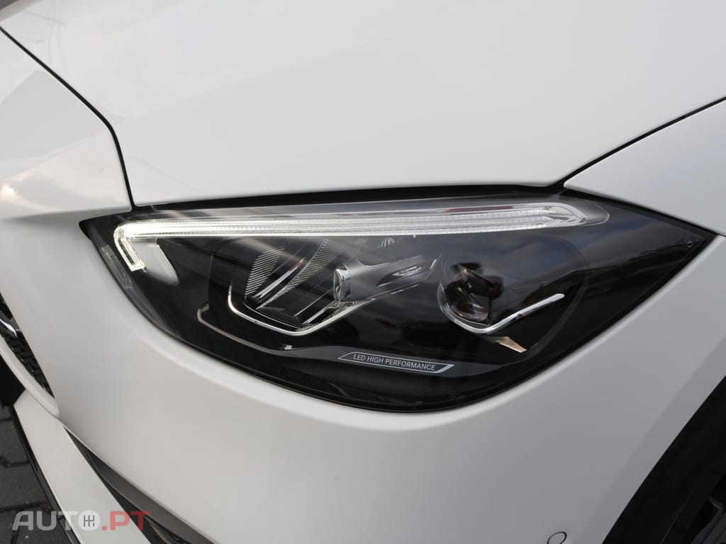 Mercedes-Benz C 300 de AMG Line