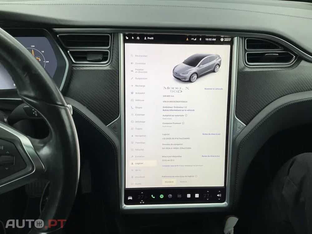 Tesla Model X 90D
