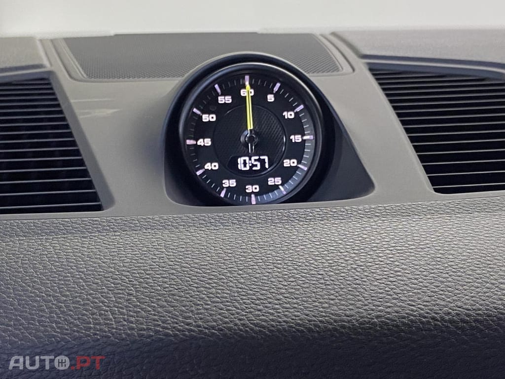 Porsche Cayenne 3.0 E-Hybrid Tiptronic