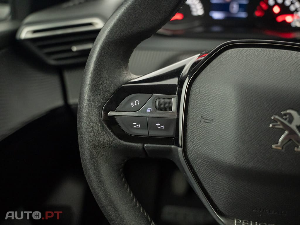 Peugeot 208 1.2 PureTech Active Pack