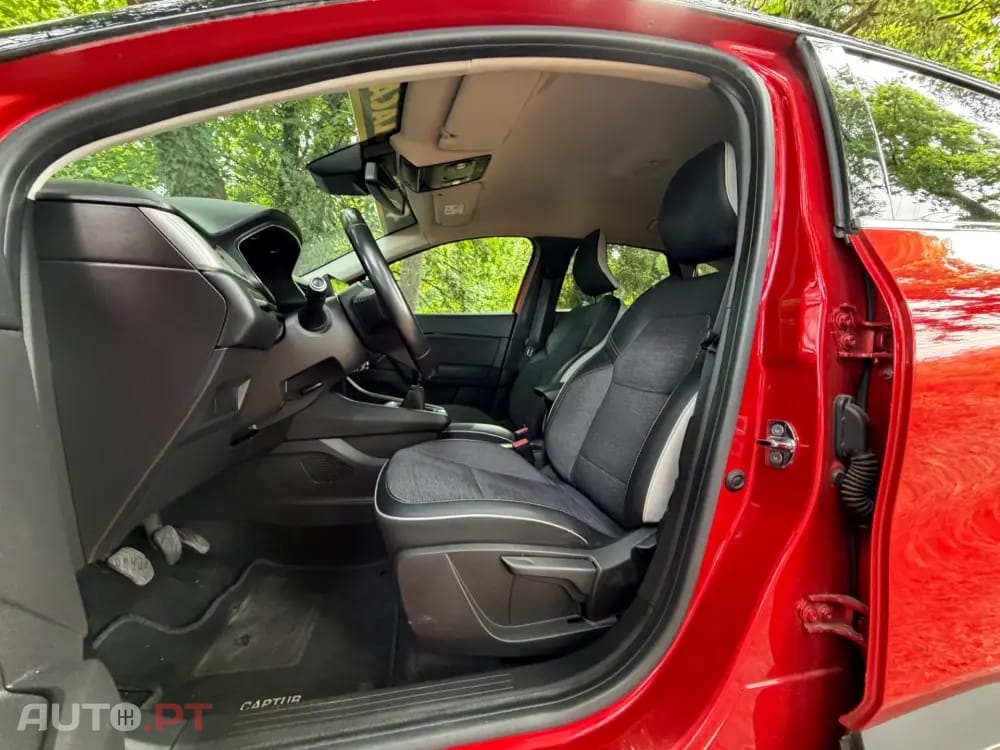 Renault Captur 1.0 TCe Exclusive