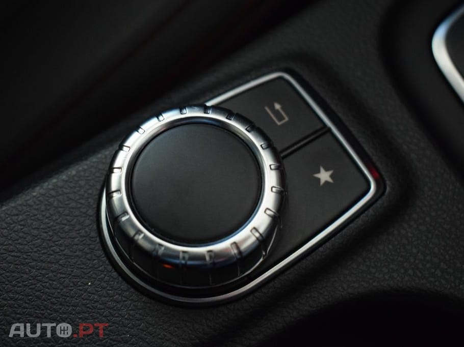 Mercedes-Benz GLA 220 d AMG Line