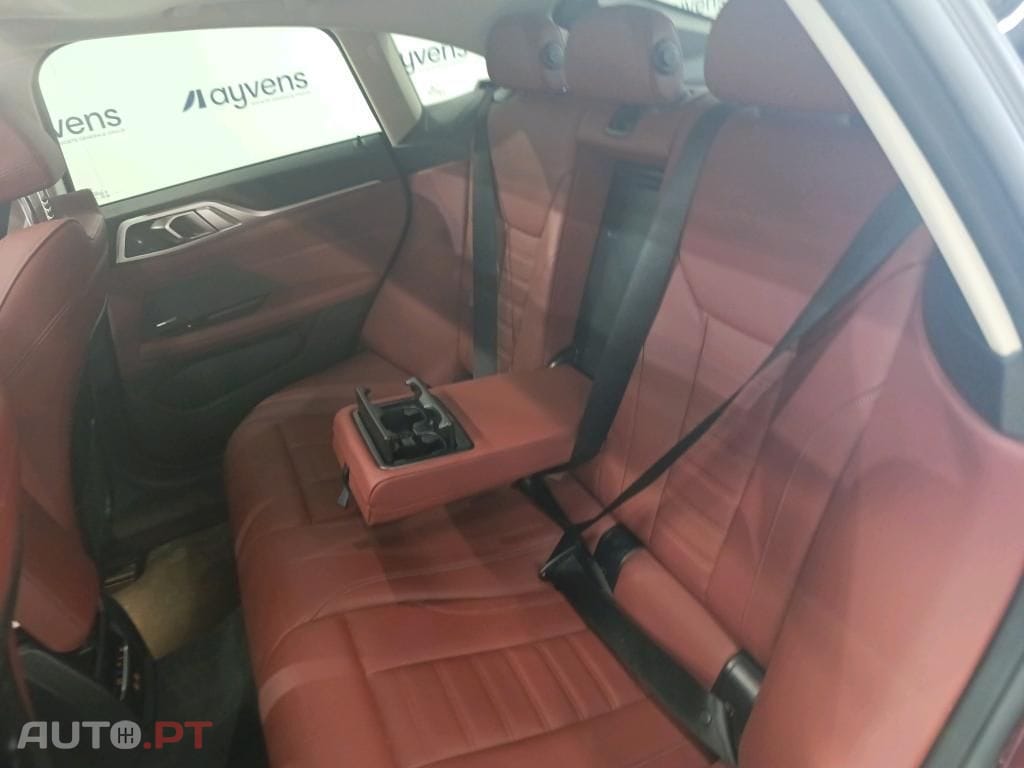BMW i4 eDrive40